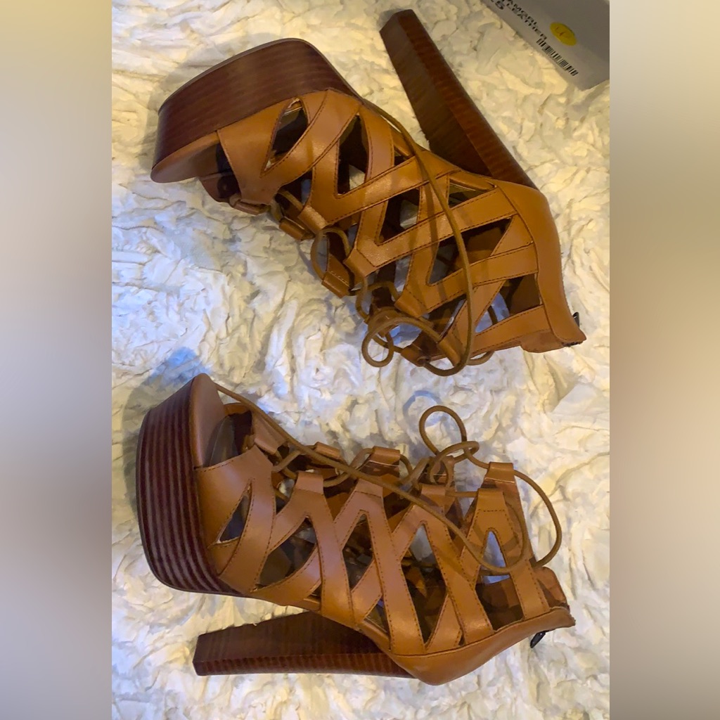 Steve Madden Dreamgirl Brand New